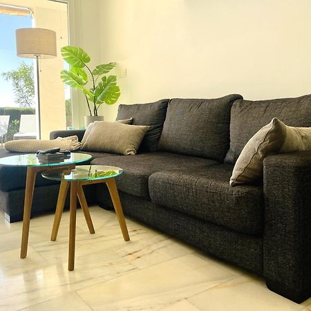 Modern Garden Apartment With A Fantastic Sea View And A Private Garden Sitio de Calahonda Bagian luar foto