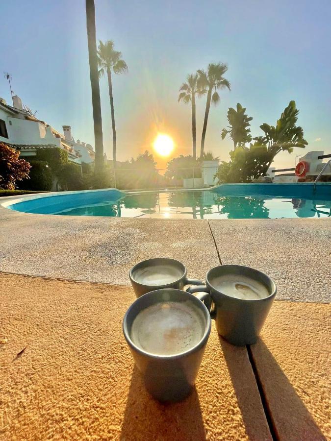 Modern Garden Apartment With A Fantastic Sea View And A Private Garden Sitio de Calahonda Bagian luar foto
