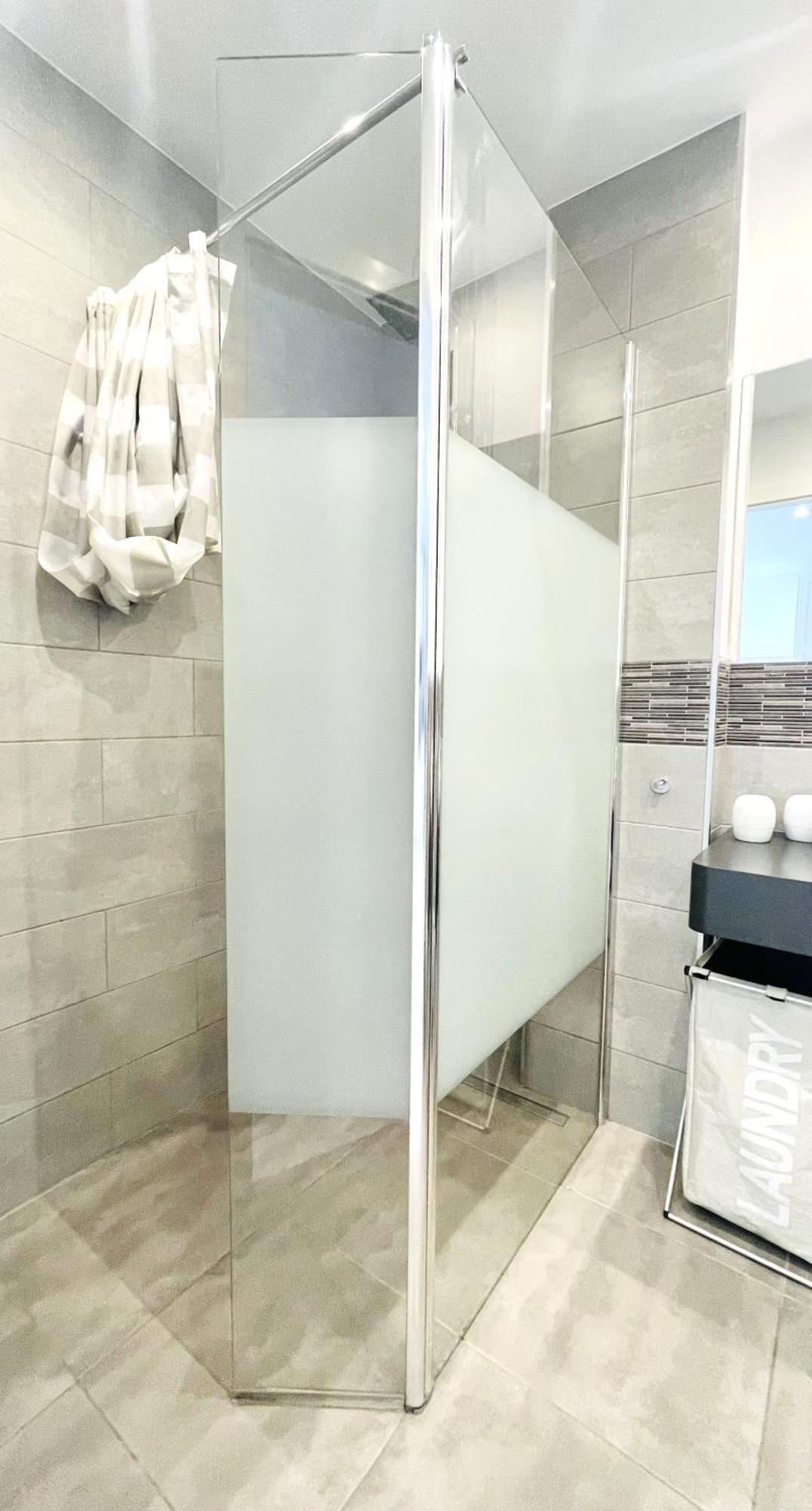 Modern Garden Apartment With A Fantastic Sea View And A Private Garden Sitio de Calahonda Bagian luar foto